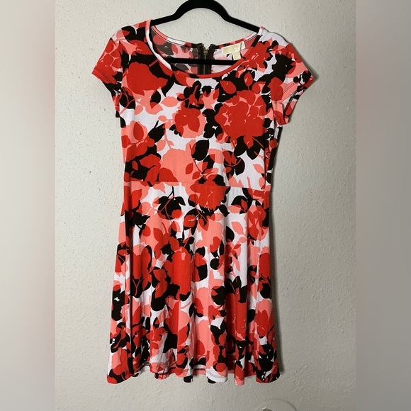 Michele Red and Black Flutter Sleeve Sundress floral - Picture 1 of 3